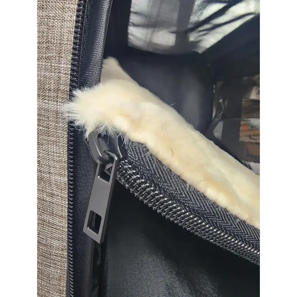 Cat/Dog Portable/Foldable/Washable Faux Fur Bottom Crate, Zip Close, Handles